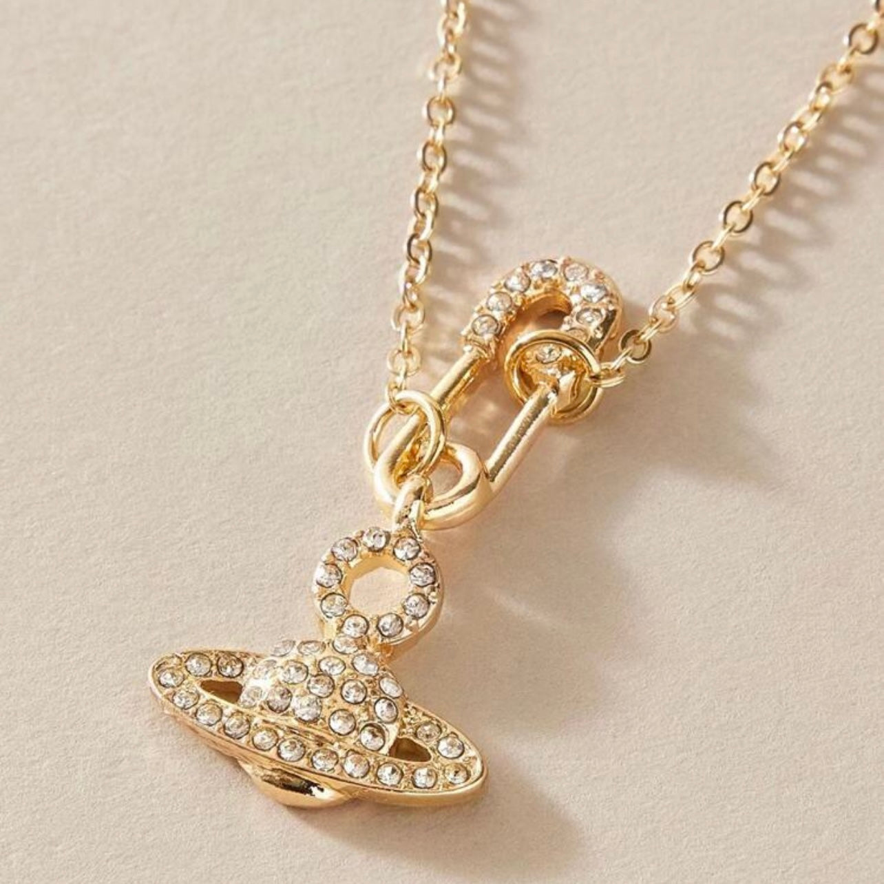 Miss Vivienne necklace