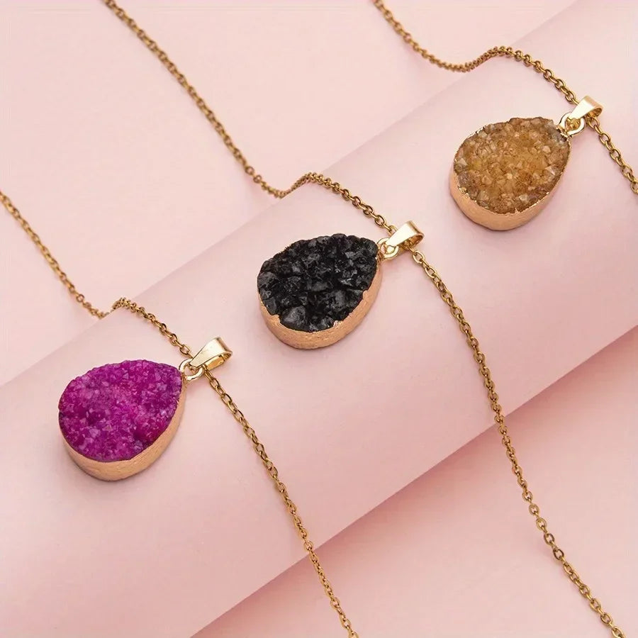 Natural Stone Raw Amethyst Water Drop Necklace – Elegance, Energy & Meaning