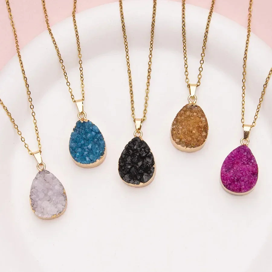 Natural Stone Raw Amethyst Water Drop Necklace – Elegance, Energy & Meaning